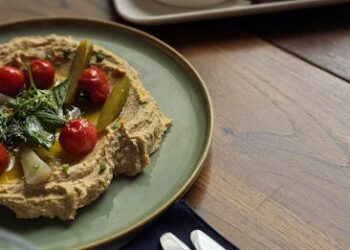 10 Quick Vegan Meals for Busy Weeknights