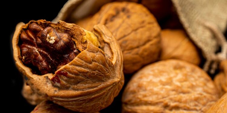 10 Simple Strategies for Healthy Eating on a Budget